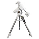 NEQ6 PRO Equatorial Mount + Tripod NEQ6 PRO Equatorial Mount + Tripod