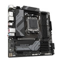 Gigabyte B650M DS3H Motherboard - Supports AMD Ryzen 8000 CPUs, 6+2+1 Phases Digital VRM, up to 8000