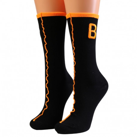 SOKISAHTEL LOORA musta värvi B-tähe sokid 444