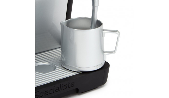 DeLonghi Barista kohvimasin