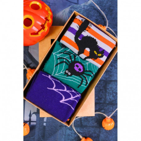 SOKISAHTEL Halloweeni kinkekarp VOODOO 3 sokipaariga 444, 446