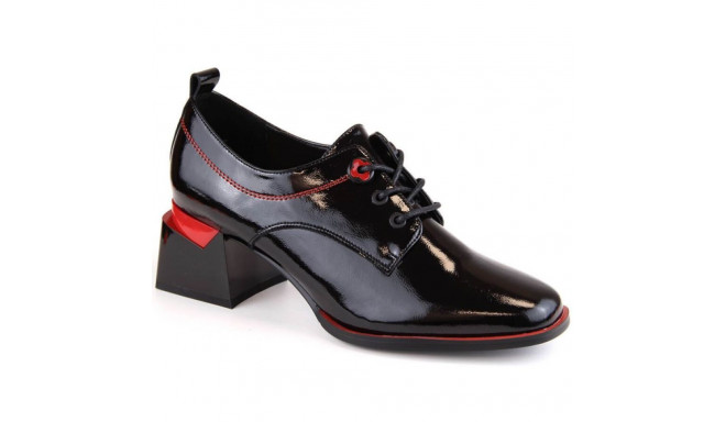 Leather patent shoes with a block Filippo W PAW469, black (36)