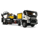 "LEGO Technic Volvo FMX LKW mit EC230 Electric Raupenbagger 42175"