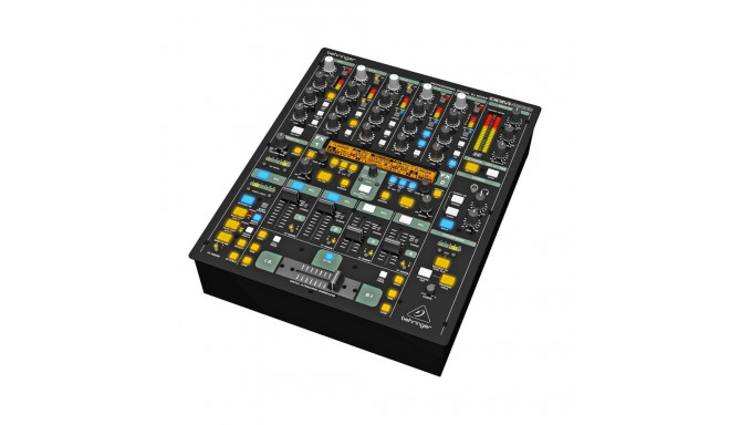 Behringer DDM4000 helimikser 5 kanalit