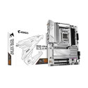 Gigabyte B650 AORUS ELITE AX ICE Motherboard - Supports AMD Ryzen 8000 CPUs, 12+2+2 Phases Digital V Gigabyte B650 AORUS ELITE AX ICE Motherboard - Supports AMD Ryzen 8000 CPUs, 12+2+2 Phases Digital V