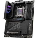 MSI MPG X870E CARBON WIFI motherboard AMD X870E Socket AM5 ATX