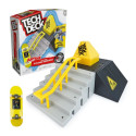 Tech Deck , Pyramid Shredder, X-Connect Park Creator, Customizable and Buildable Ramp Set with Exclu