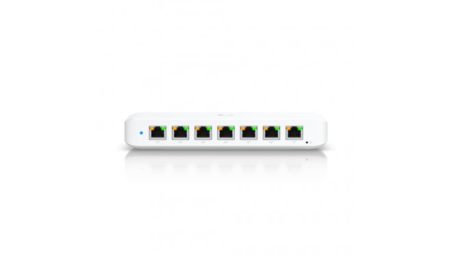 PoE Switch: 7x GbE PoE+,1x GbE PoE++, kuni 60W pordi kohta, kokku kuni 202W, toiteplokita