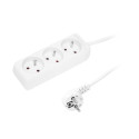98-711# Toitevõrgu pikendus Juhtmega pr-370p 3-pistikupesa maandusega 1,5m valge 3x1,5mm