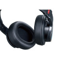 Sony MDR-M1 - suletud stuudiokõrvaklapid