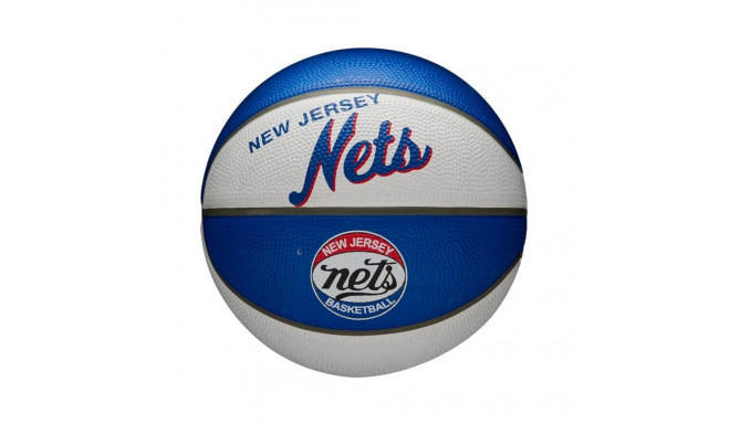 Wilson NBA Team Retro Brooklyn Nets Mini Ball WTB3200XBBRO (3)