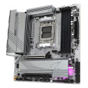 Mainboard|GIGABYTE|AMD B650|SAM5|Micro-ATX|Memory DDR5|Memory slots 4|1xPCI-Express 4.0 4x	|1xPCI-Ex