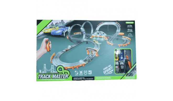 Race track with 2 loops length 838 cm