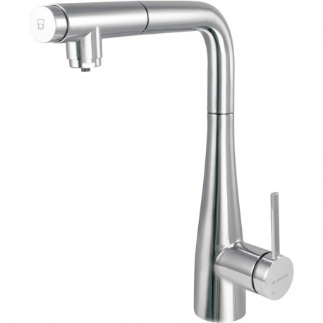 Kitchen faucet with water filter connection with pull-out spout