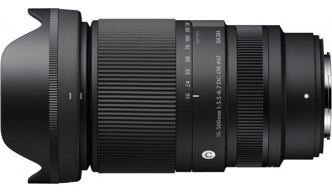 Sigma 16-300mm f/3.5-6.7 DC OS Contemporary lens for Fujifilm