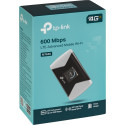 TP-LINK M7650 -LTE-modeem ja WiFi-tugijaam