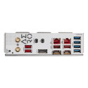 "Gigabyte TRX50 AERO D (TR5.TR5.E-ATX.DDR5)"
