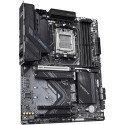 "AM5 Gigabyte X870 GAMING WF6"