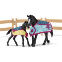 Schleich Horse Club     42611 Horse Box with Mare and Foal