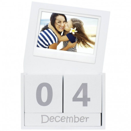 Fujifilm Instax Cube kalendri wide