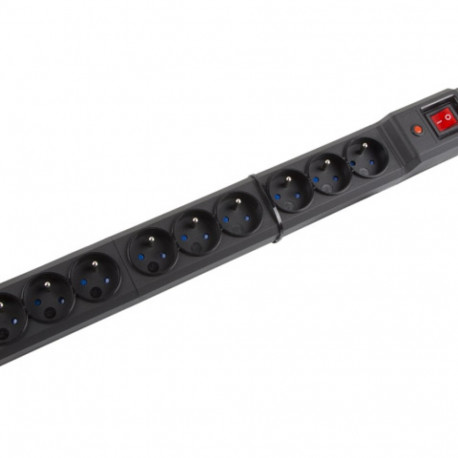 Armac liigpingekaitse Multi M9 3m 9 Prantsuse pistikupesaga, must