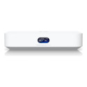 UBIQUITI UniFi Cloud Gateway Ultra / 1x 1/2.5 GbE RJ45-Port WAN / 4x GbE RJ45-Ports LAN / 1 Gbps rou