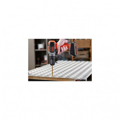 BLACK & DECKER | Cordless Drill/Driver with  2.0 Ah/4.0 Ah Battery | BCD003MEM2K-QW | 18 V | 2.0/4.0