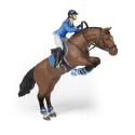 Papo hüppav hobune ratsutava tüdrukuga