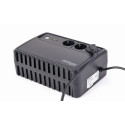 Gembird EG-UPS-3SDT800-01 liin-interaktiivne katkematu toiteallikas (UPS) 0.8 kVA 480 W 3 AC pistiku