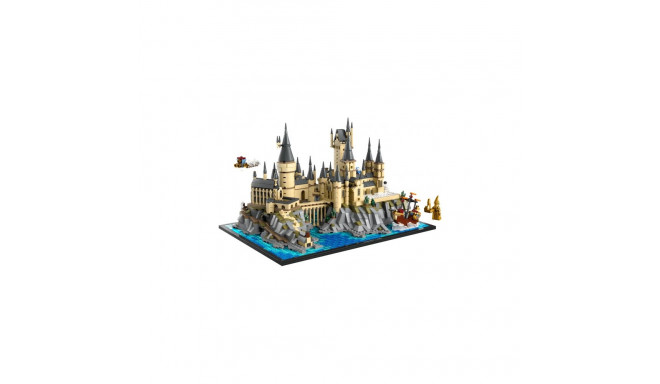 LEGO Hogwarts™ Castle and Grounds 76419