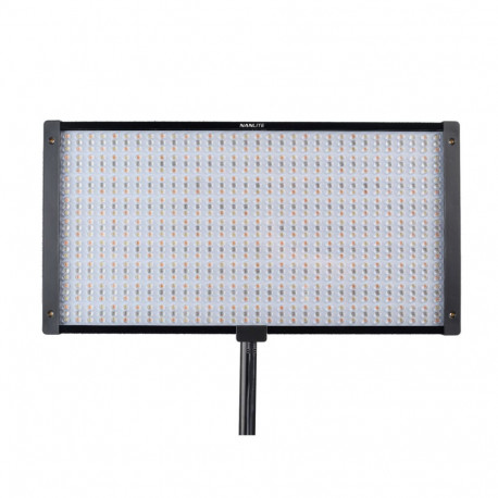 Nanlite PavoSlim 120C täisvärviline