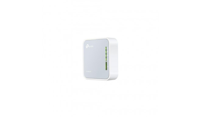 TP-Link Wireless Router||Wireless Router|733 Mbps|IEEE 802.11a|IEEE 802.11 b/g|IEEE 802.11n|IEEE 802