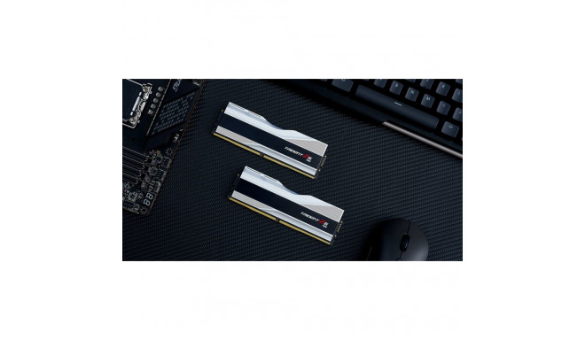 Memory DDR5 32GB PC 6000 CL32 G.Skill RGB