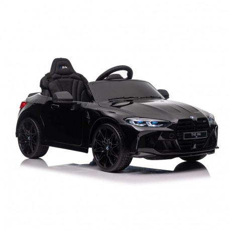 Auto akuga BMW M4 must