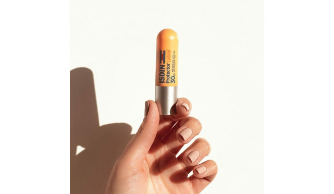 Lip balm Isdin 690013544