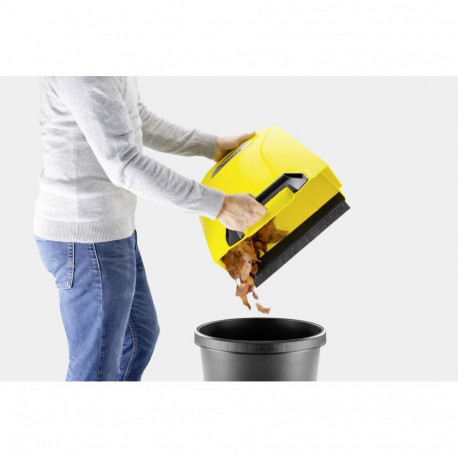 Kärcher S 4 TWIN Mechanical Sweeper 2-in-1