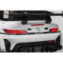 mercedes AMG GT3 valge akuga auto