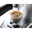 DELONGHI EC685.M espresso, cappuccino machine metallic