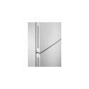 AEG Series 6000 RCB632E9MW Freestanding 330 L E White