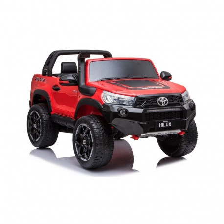 Auto akuga Toyota Hilux punane lakitud