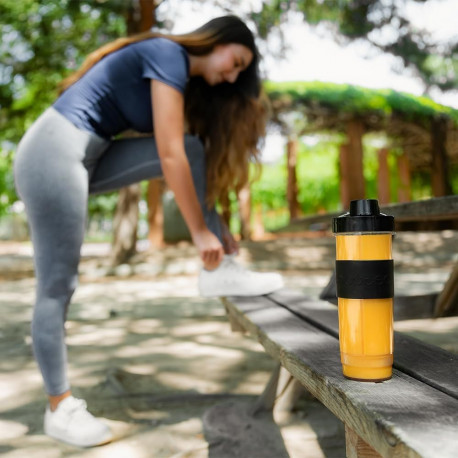 Cecotec Blender Power Titanium 900 ProGo lauapealne 900 W kannumaht 2x0,57 l jääpurustusega must