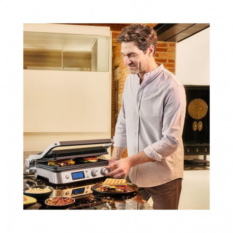 Grill Braun CG9040