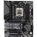GIGABYTE B650 EAGLE - Socket AM5 - motherboard