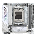 GIGABYTE X870I AORUS PRO ICE Motherboard - Supports AMD Ryzen 9000 Series CPUs, 8+2+1 phases VRM, up