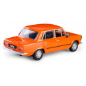 Pojazd prl fiat 125p pomarańczowy