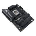 ASUS TUF GAMING X870E-PLUS WIFI7 AMD X870E Socket AM5 ATX emaplaat