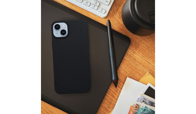 Case for iPhone 17 Pro / 18 Pro (low camera edge) Matt black