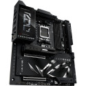 "MB ASUS ROG CROSSHAIR X870E EXTREME (AMD.AM5.DDR5.E-ATX)"