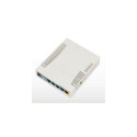 MikroTik RB951Ui-2HnD WiFi ruuter 2,4GHz, 5x RJ45 100Mb/s, 1x USB