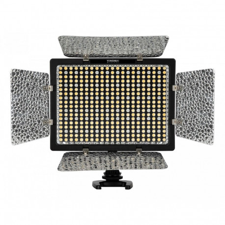 LED Light Yongnuo YN300 IV RGB WB (3200 K - 5500 K)
